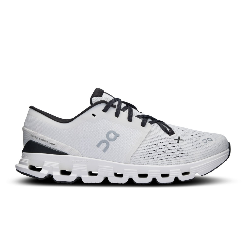 Women's On Cloud X 4