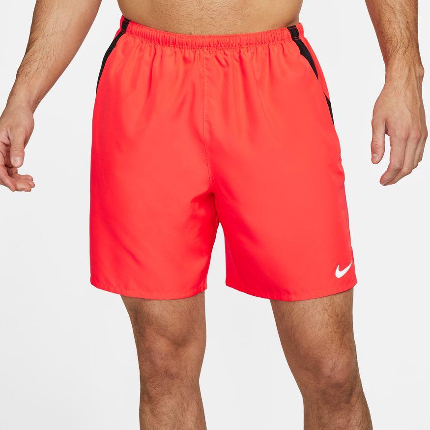Pantalón corto Nike Challenger de 7 pulgadas para hombre