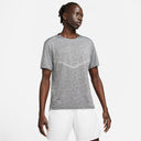 Camiseta de manga corta Nike Rise 365 para hombre