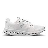 Hombres en Cloudsurfer