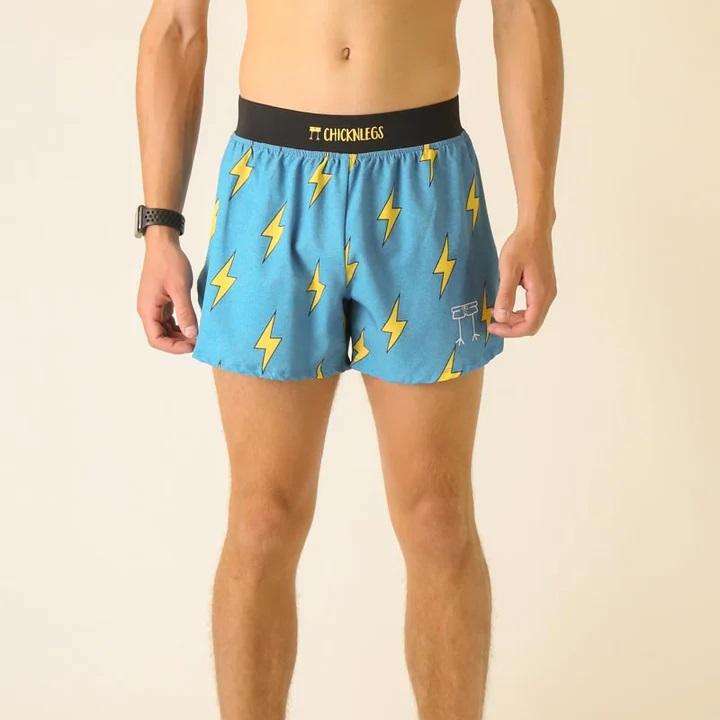 Pantalones cortos de running ChicknLegs de 4" con abertura para hombre