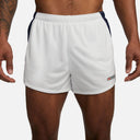 Pantalones cortos Nike Track Club de 3 pulgadas para hombre