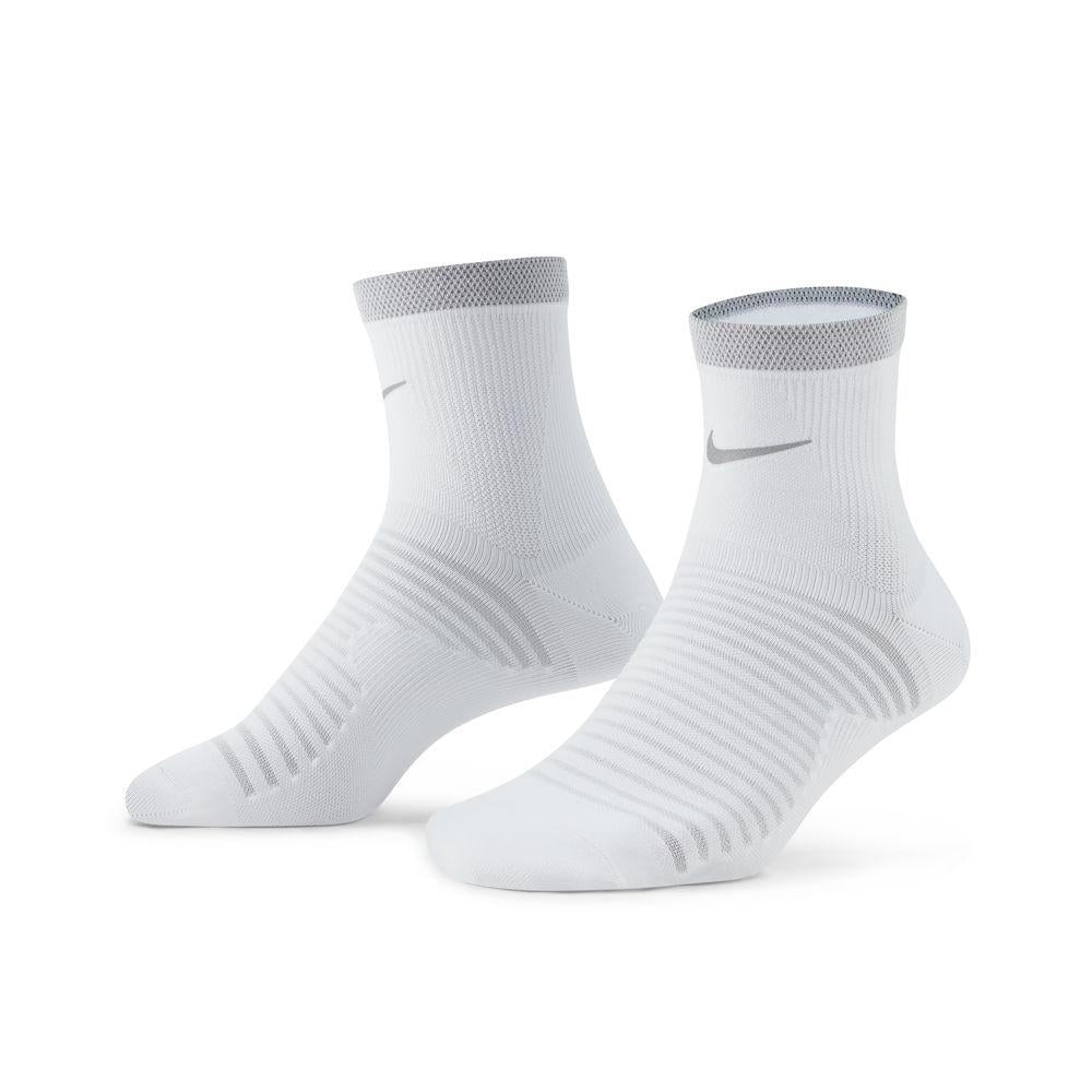 Nike Spark Lightweight Running Ankle Socks – Runners Plus