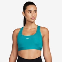Sujetador deportivo Nike Swoosh Light Support sin relleno para mujer
