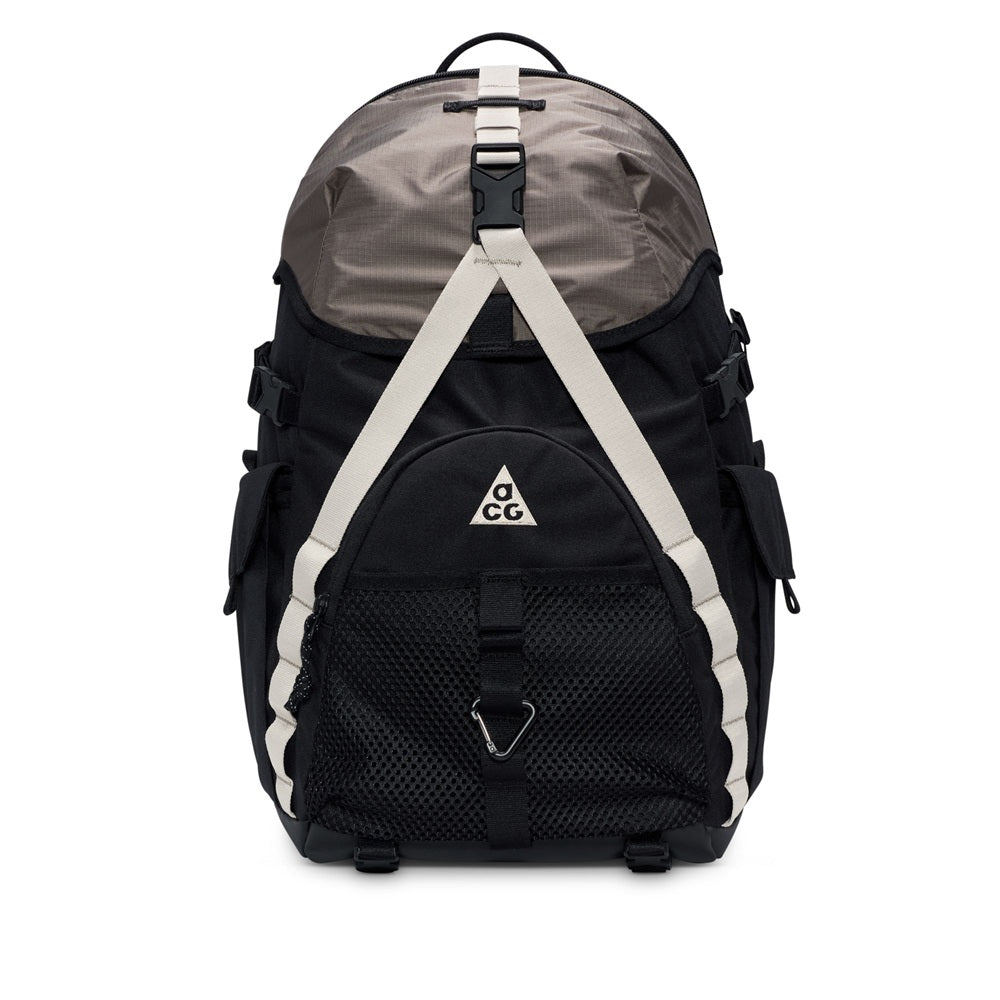 Nike ACG Daymax Backpack (25L) – Runners Plus