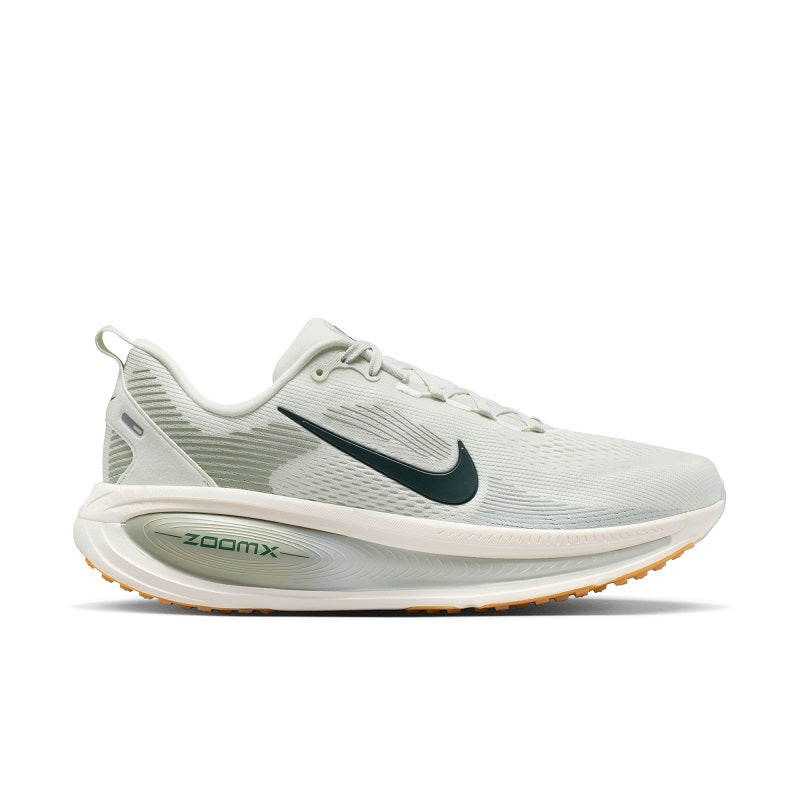 Men's Nike Vomero 18