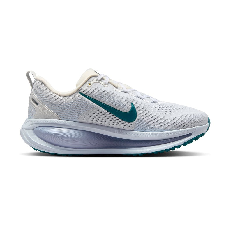 Women's Nike Vomero 18
