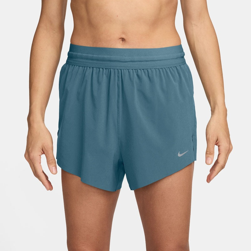 Pantalones cortos de running Nike Swift de tiro medio de 2,5" para mujer