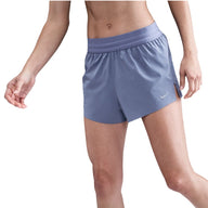 Pantalones cortos de running Nike Swift de tiro medio de 2,5" para mujer