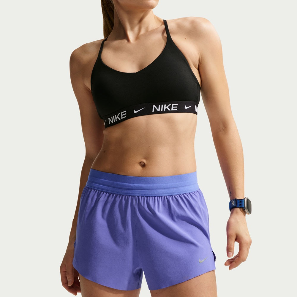 Pantalones cortos de running Nike Swift de tiro medio de 2,5" para mujer