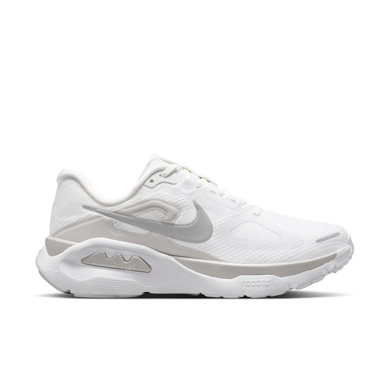 Women's Nike Structure Plus