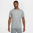 Camiseta de running de manga corta Nike Stride para hombre