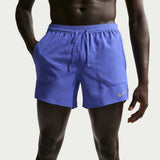 Pantalón corto de running Nike Stride de 5" con forro interior para hombre