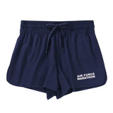 Pantalón corto esencial Air Force Marathon de 4 pulgadas para mujer