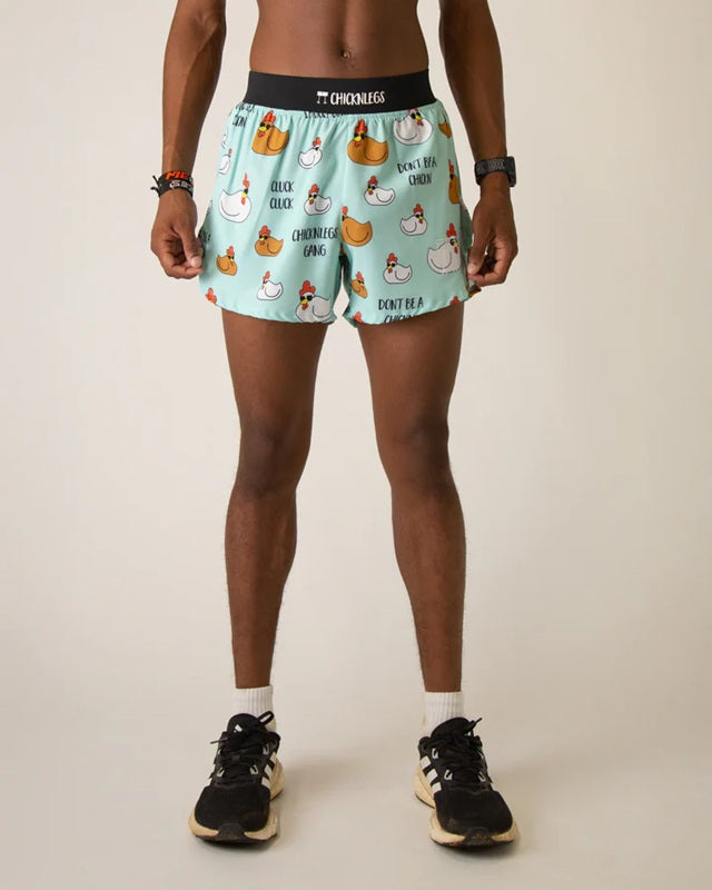 Pantalones cortos de running ChicknLegs de 4" con abertura para hombre
