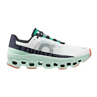 Hombres en Cloudmonster