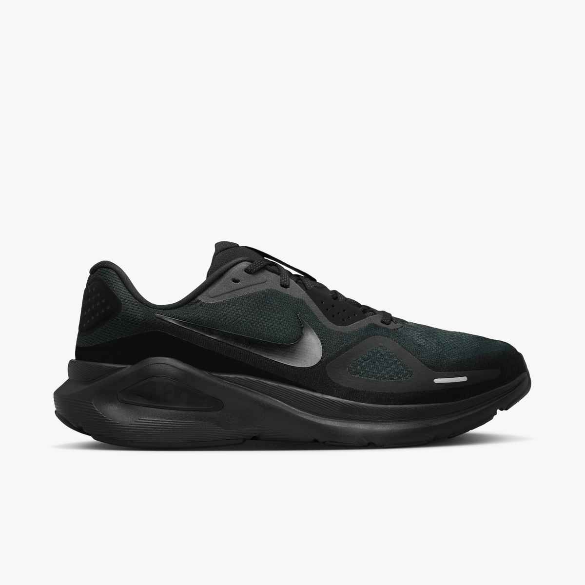 Men's Nike Structure 26