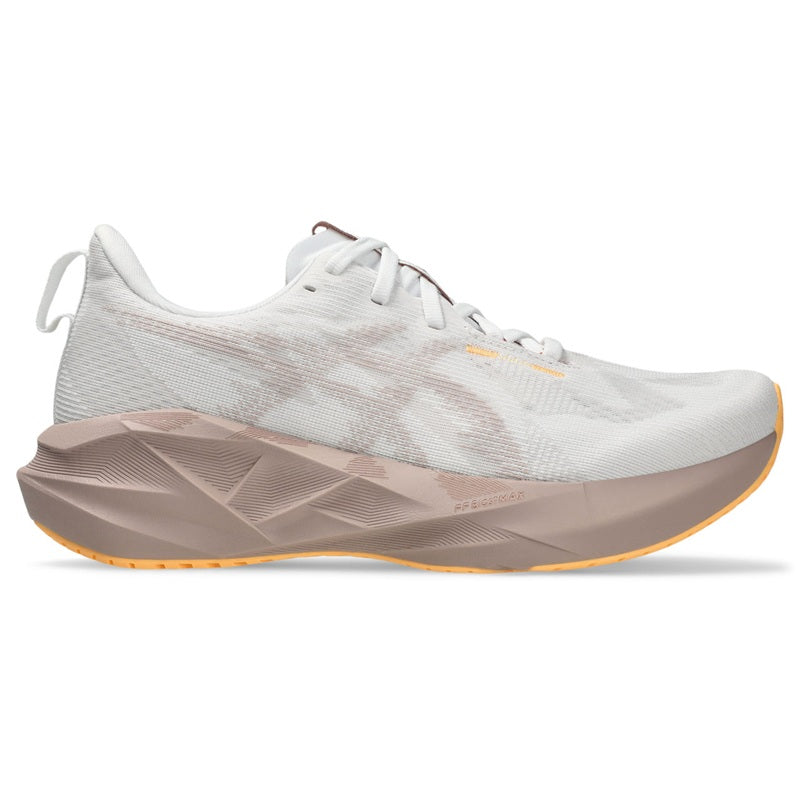 ASICS Novablast 5 para mujer